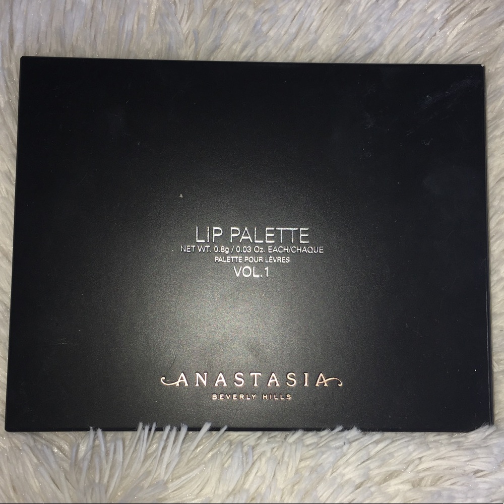HUGE SALE‼️Anastasia Beverly Hills Lip Palette
